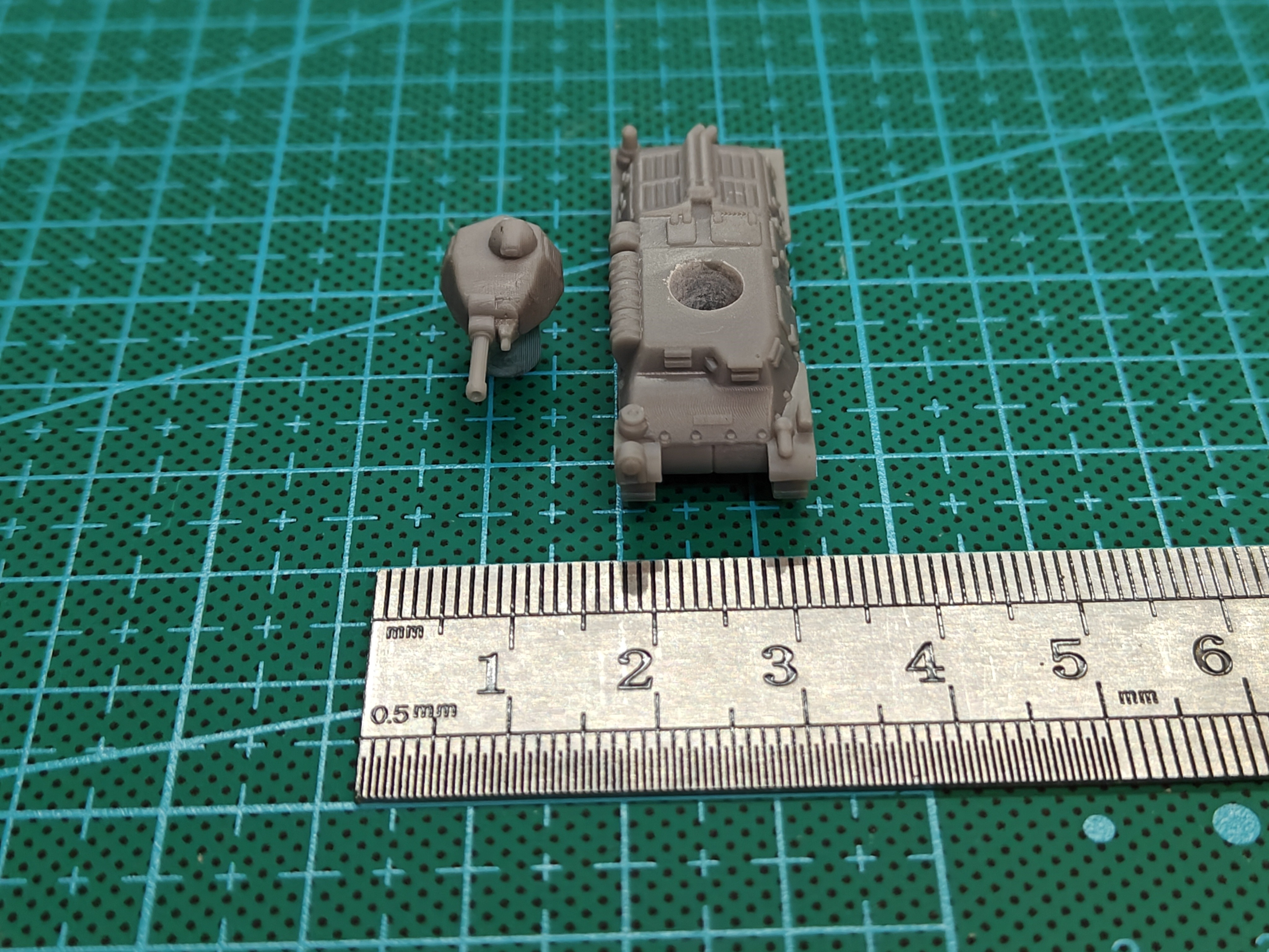 1/144 Scale Somua s35 Tank  MO - Model Kit Motor Nuclear recensie en prijs