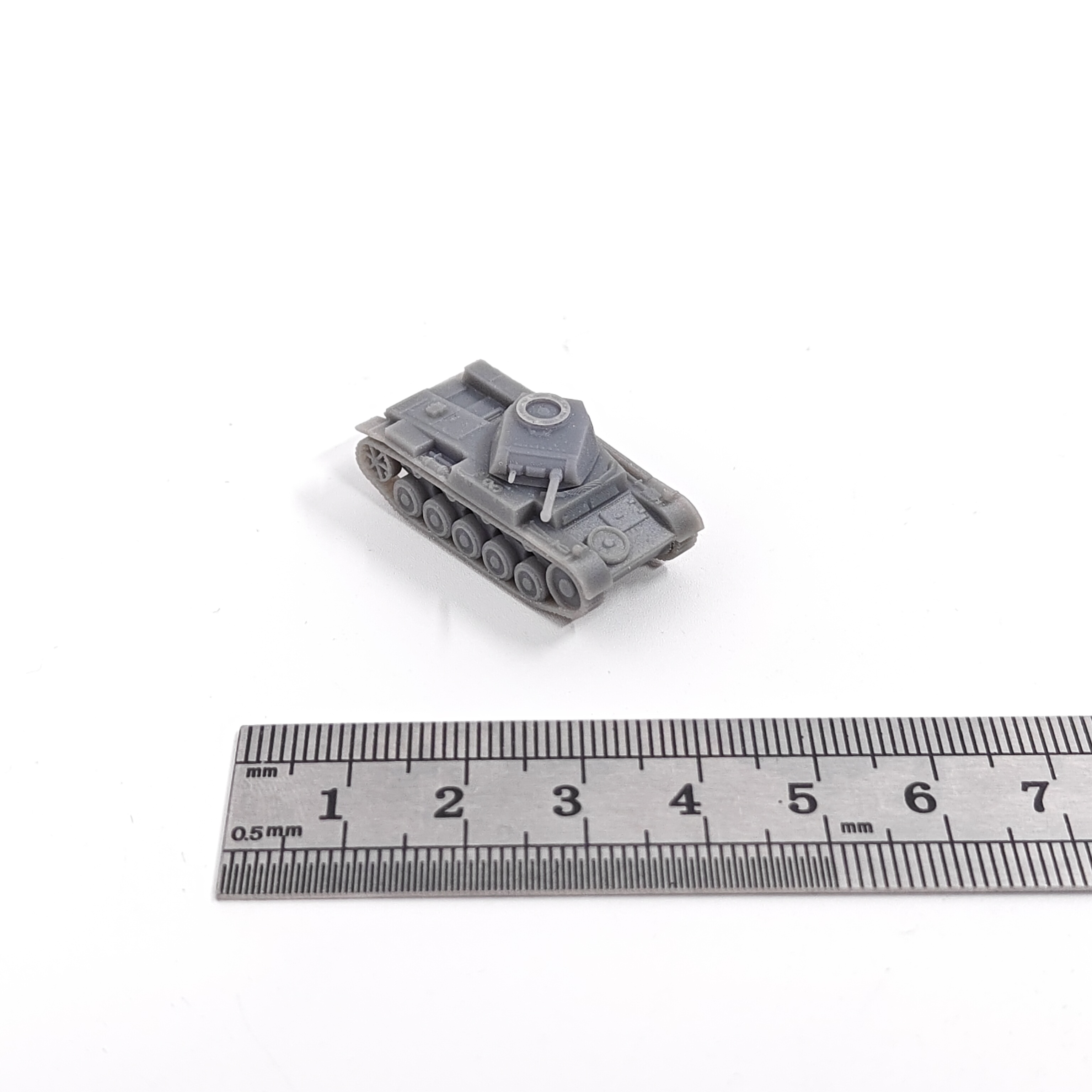 1/144 Scale Panzer II Ausf.F M - Model Kit Motor Nuclear recensie en prijs