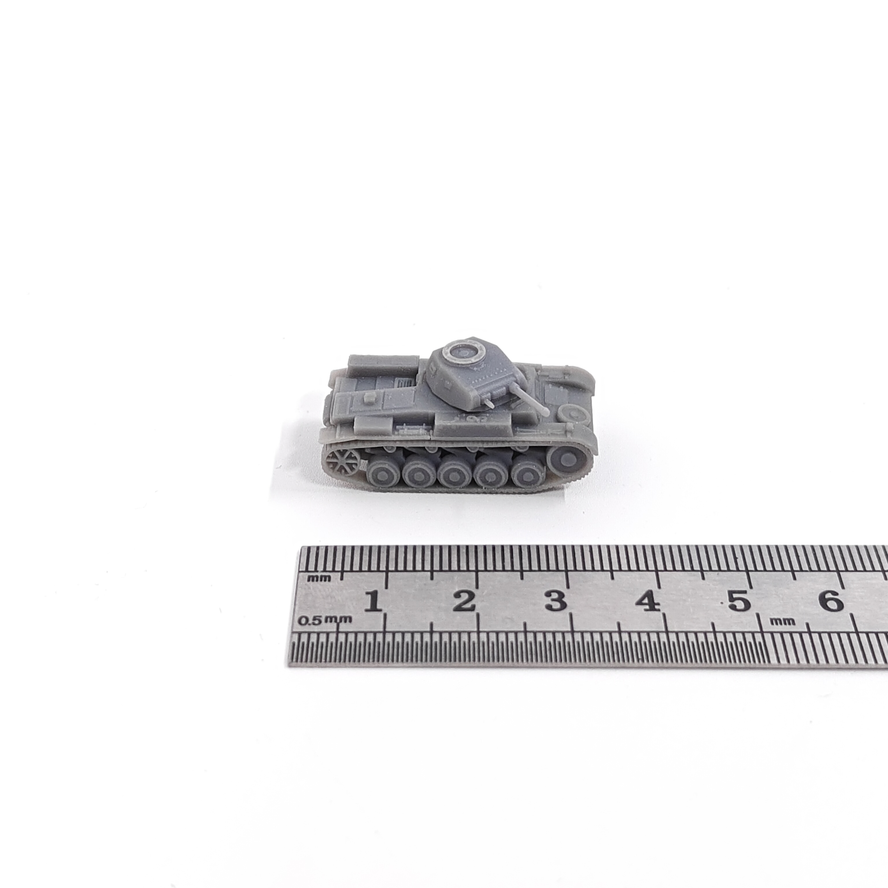 1/144 Scale Panzer II Ausf.F M - Model Kit Motor Nuclear recensie en prijs