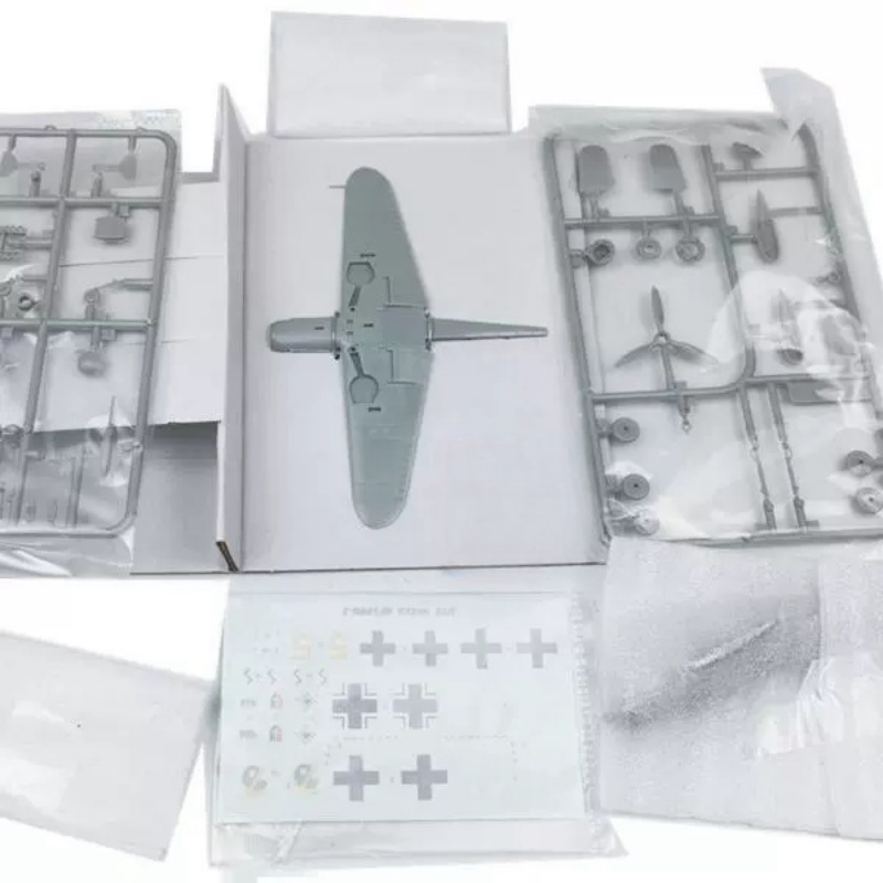 TRUMPETER 1/72 German BF109G2  - Model Kit Tamiya recensie en prijs